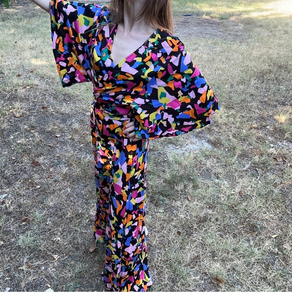 NWT Traffic People Colorful Abstract Wrap Dress - Picture 2 of 9